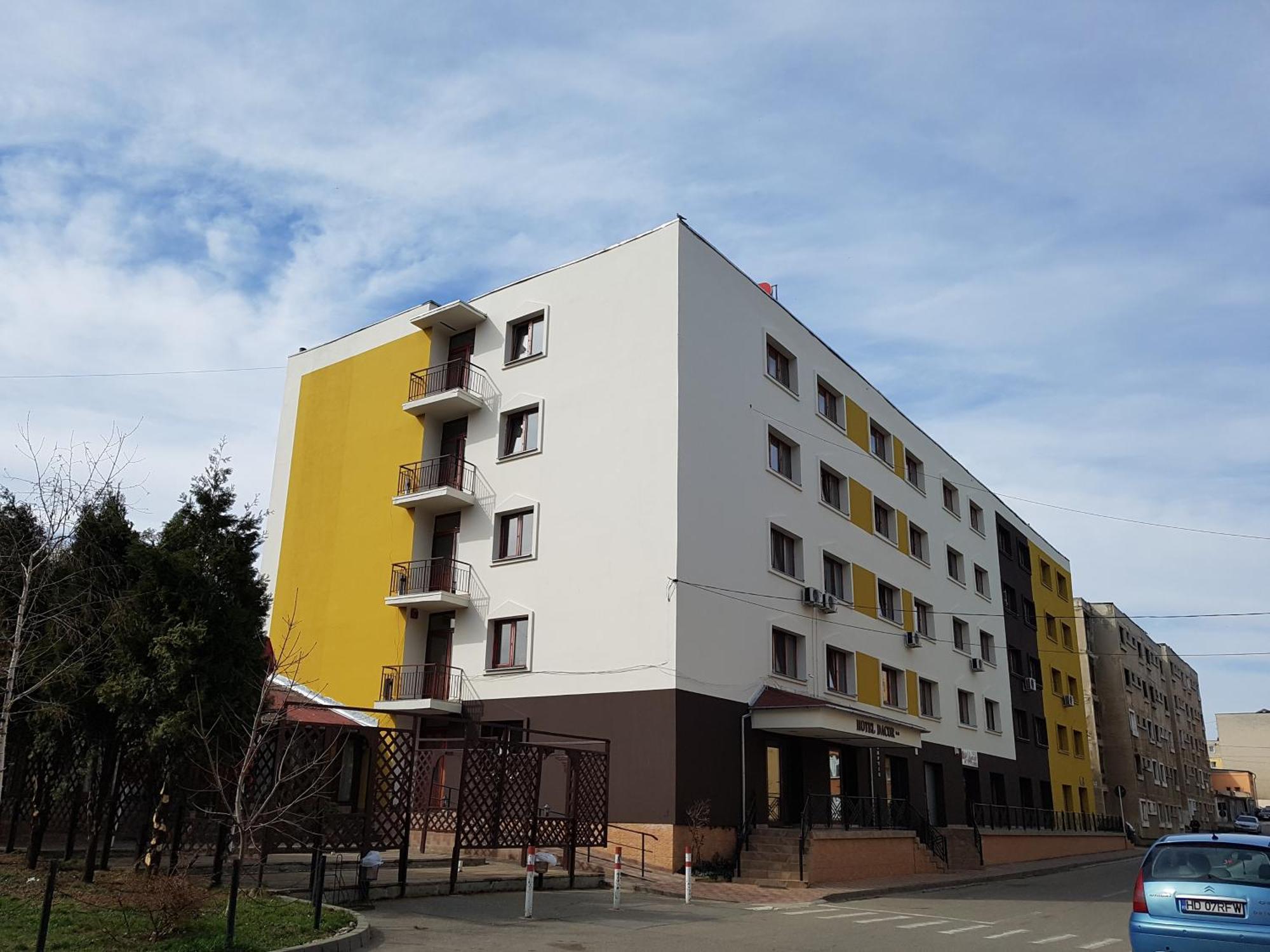 Hotel Dacor Orăştie Esterno foto